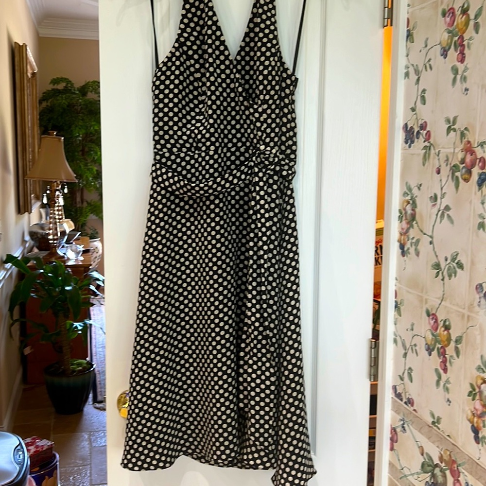 Navy/cream polka dots wrap halter dress - size 8 100% silk, Lining acetate